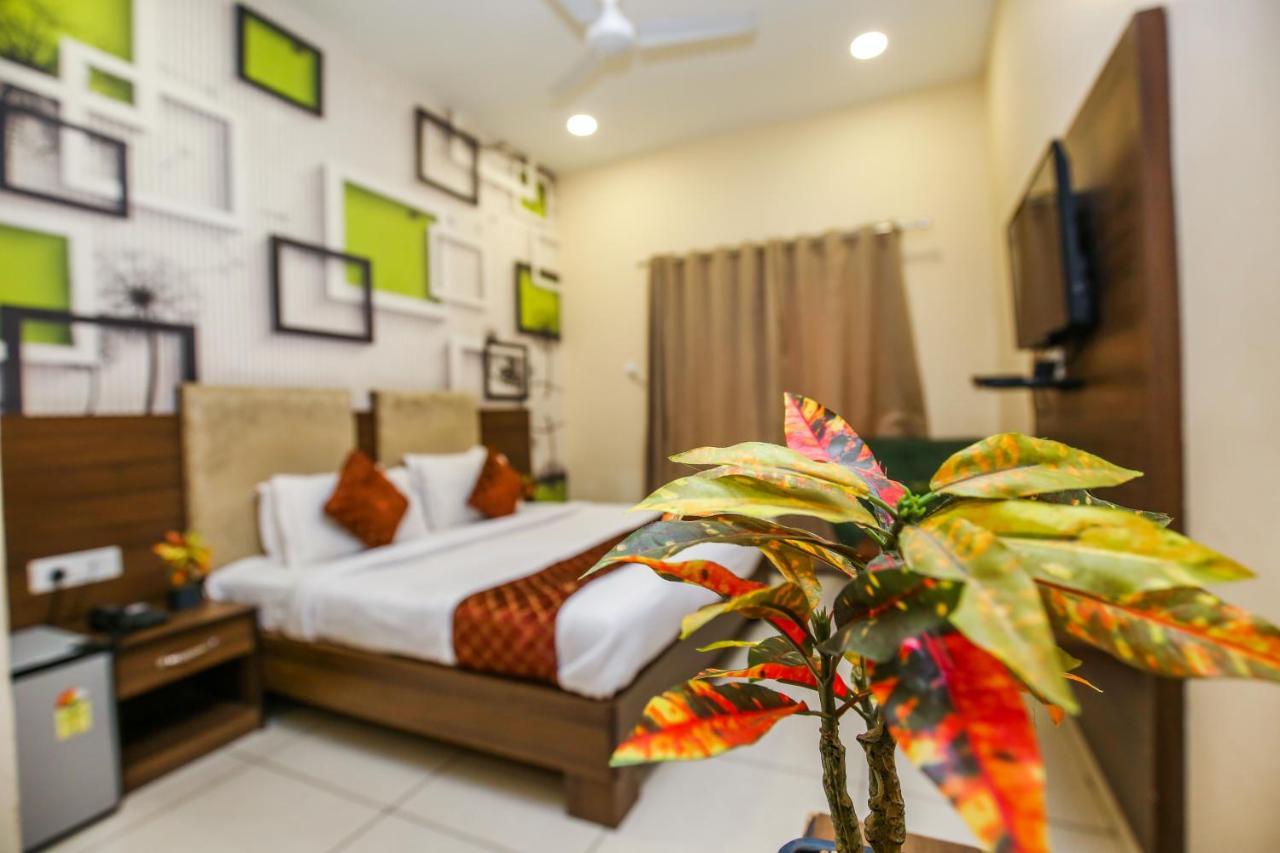 Hotel Karan Residency - 5 Min Walk From Golden Temple Amritsar Exterior foto