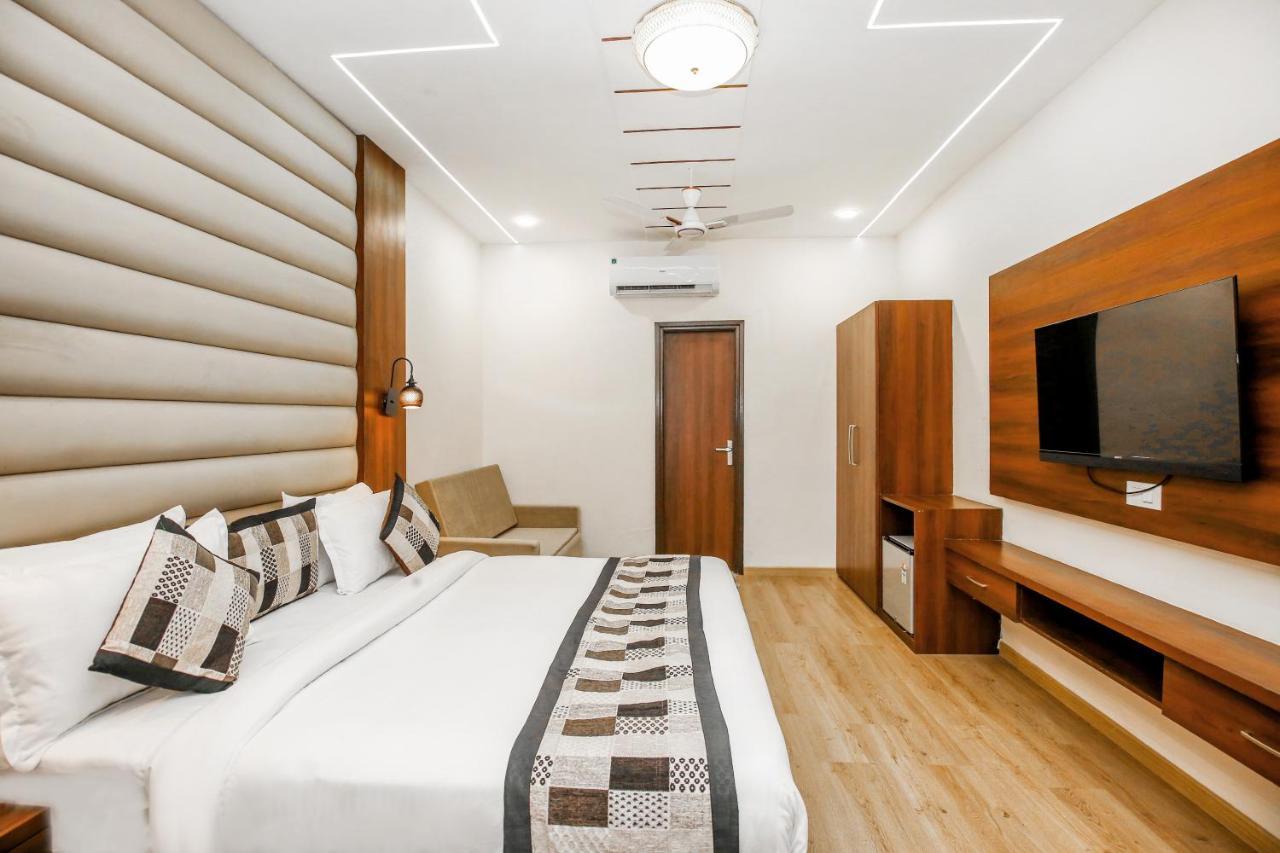 Hotel Karan Residency - 5 Min Walk From Golden Temple Amritsar Exterior foto